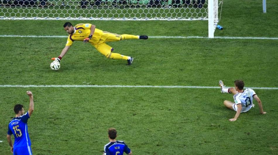 MUNDIAL FIFA BRASIL 2014 ALEMANIA ES CAMPEON MUNDIAL AL VENCER 1 A 0 A