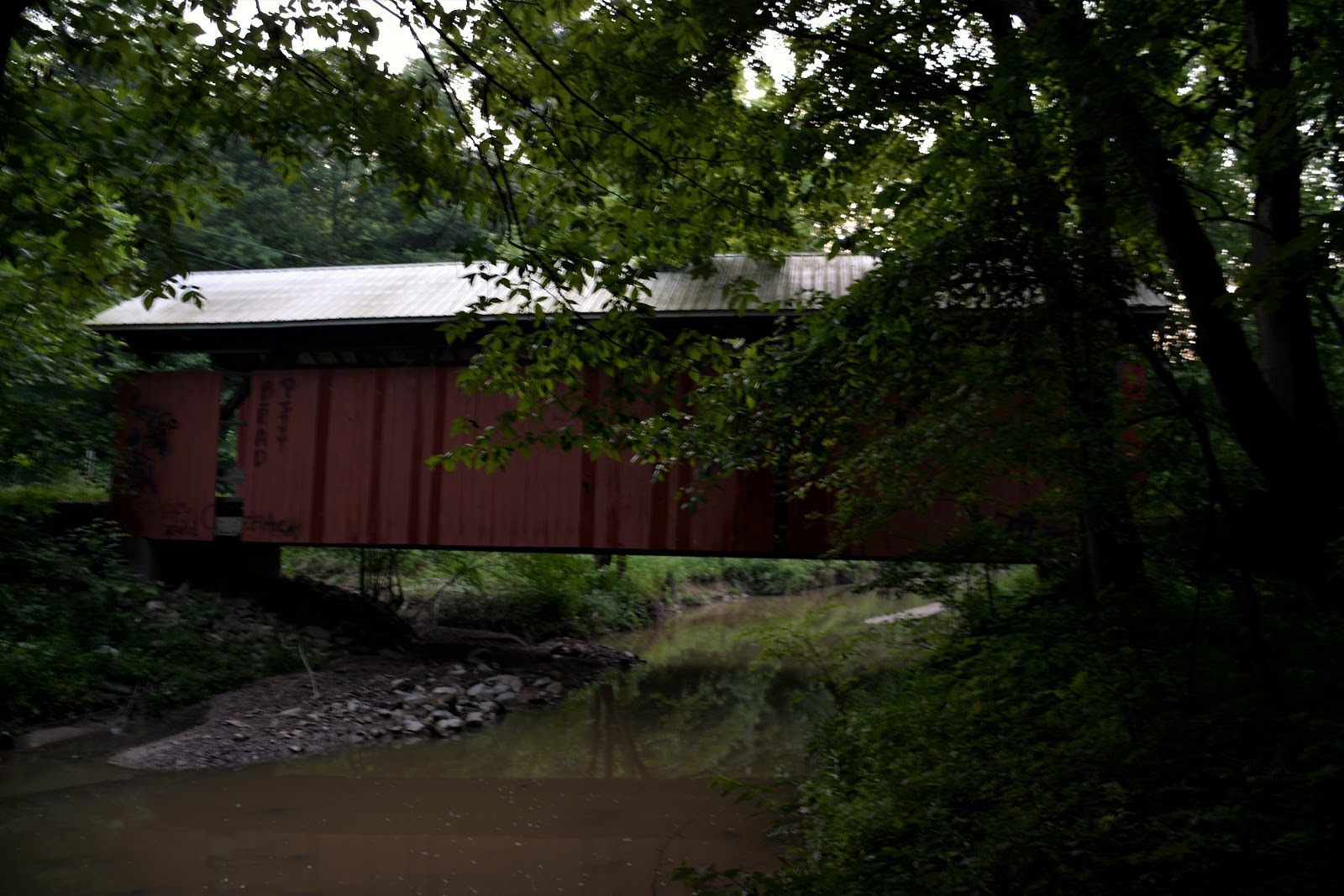 COVERED BRIDGES IN OHIO + JACKS HOLLOW COVERED BRIDGE MT. PERRY, OHIO