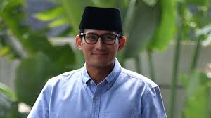  Sandiaga Kaget Jokowi Singgung Beberapa Ratus Ribu Hektare Tempat Punya Prabowo 