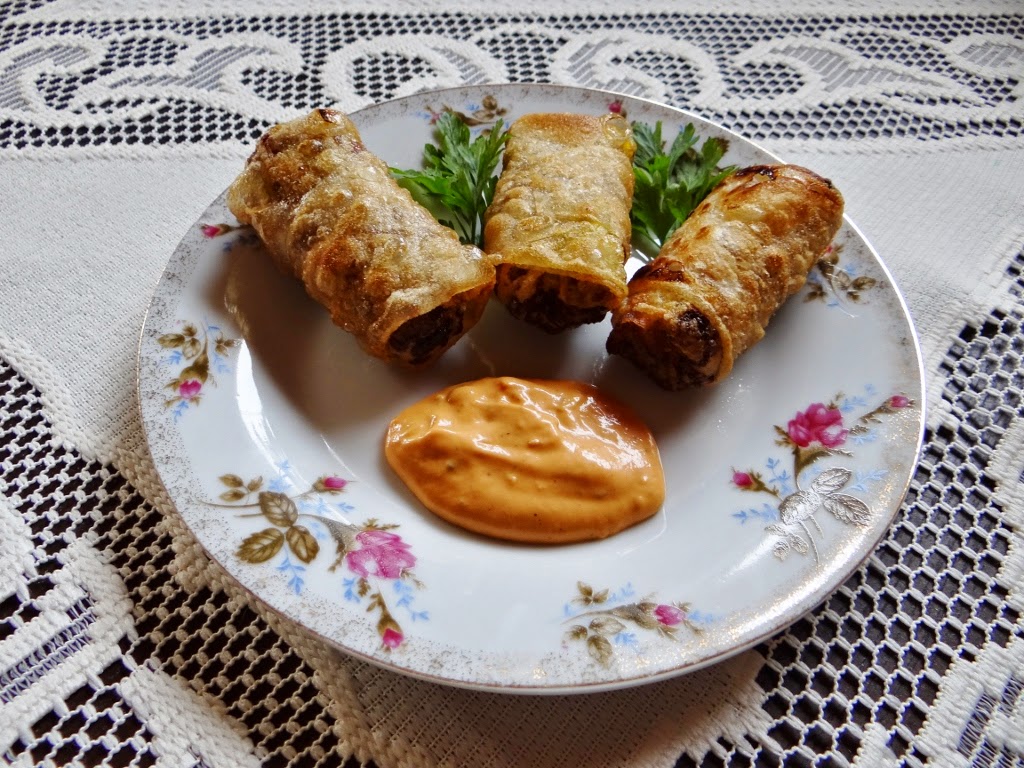Sajgonki z mięsem mielonym Sajgonki z mięsem mielonym