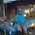 Miris, Nenek 60 Tahun Tinggal di Gubuk Reot Dekat Rumah Keluarga Besar Bupati Pandeglang