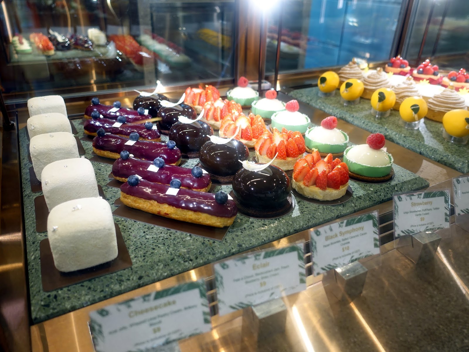 Origin + Bloom (Singapore, SINGAPORE) ★★★☆☆ A traveling foodie's