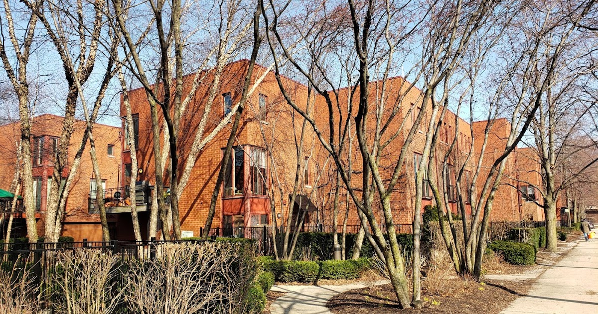 The Chicago Real Estate Local South Loop townhouse sales Up and down