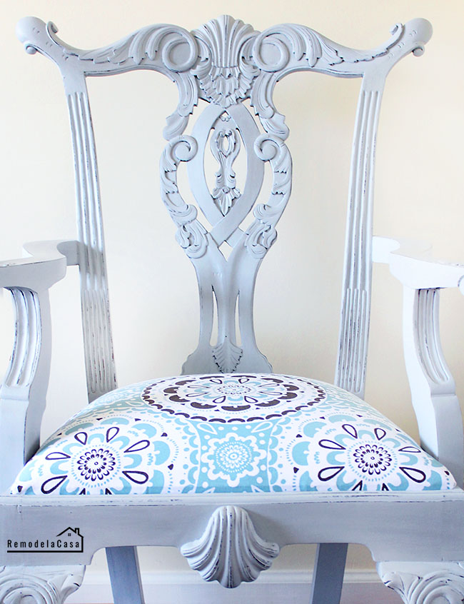 My First Experience With Chalk Paint Chippendale Chair Remodelando La Casa Chalk Paint Chippendale Chair, Painting Kitchen Chairs With Chalk Paint