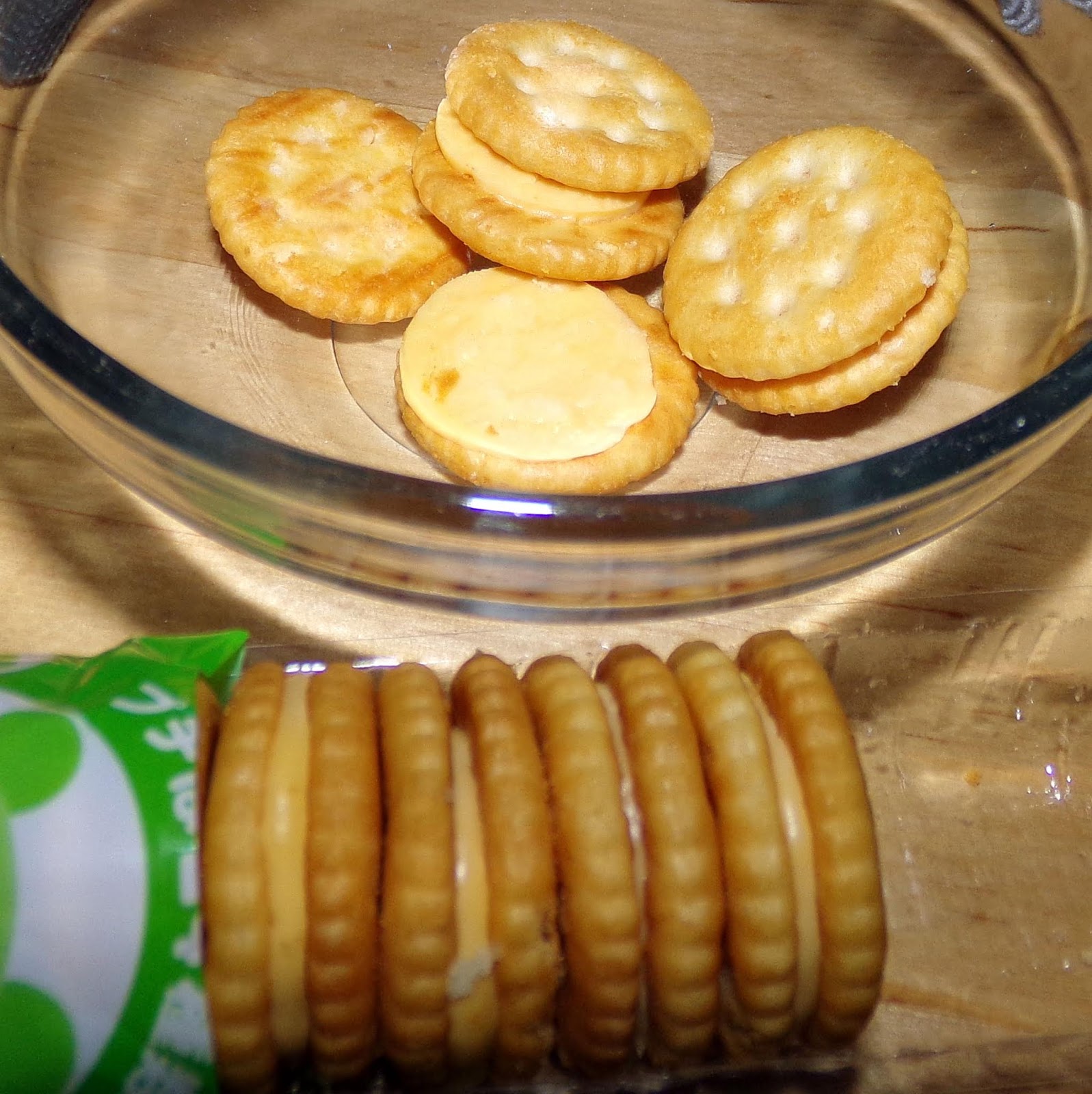 Japanese Snack Reviews Bourbon Petit Cheese Cracker