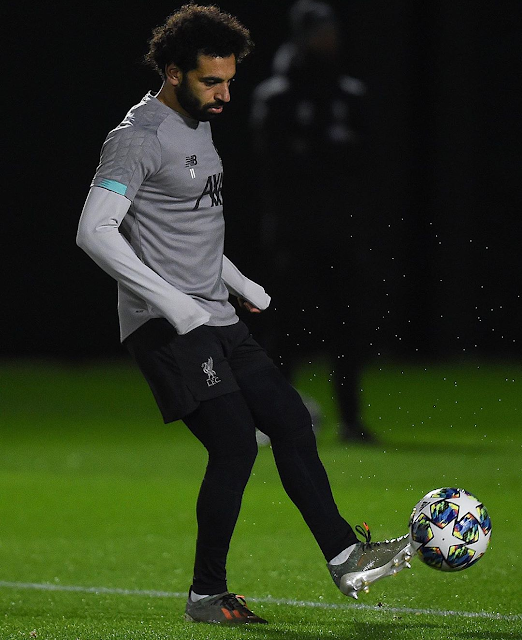 ليفربول ضد نابولي ومحمد صلاح يشارك كلاعب أساسي بعد الإصابة ليفربول ضد نابولي ومحمد صلاح يشارك كلاعب أساسي بعد الإصابة