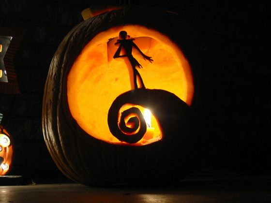 Because I Love Life: Tim Burton Pumpkin Carving :)