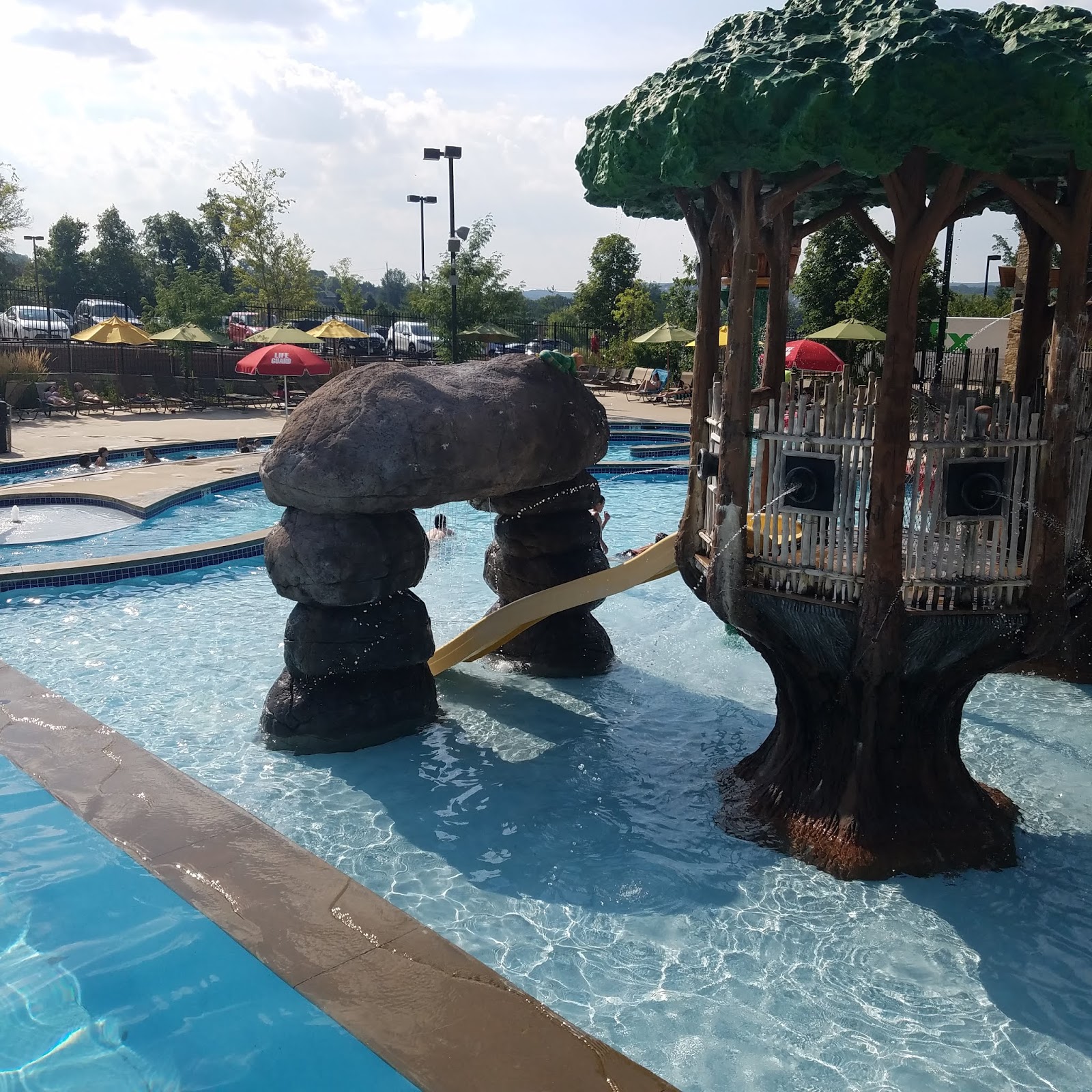 Play St. Louis Timbers of Eureka Pool, Eureka