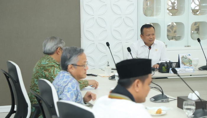 Dikeluhkan Pengusaha Udang, KKP Kaji Kebijakan Moratorium Perizinan Kapal