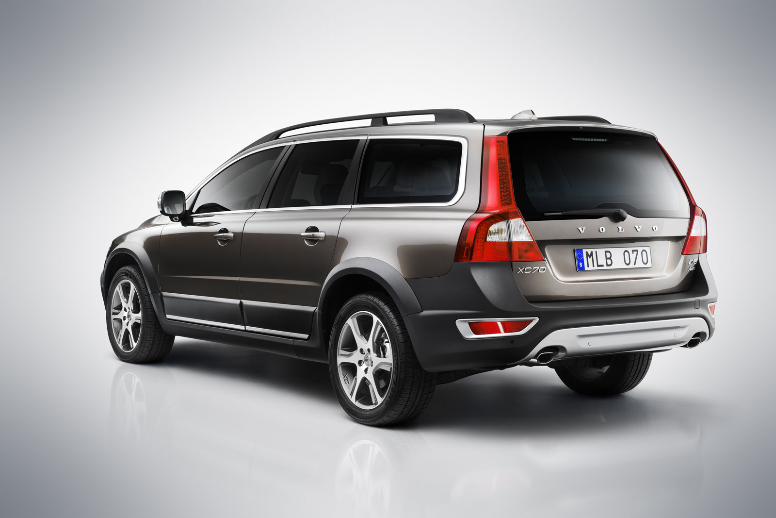 Volvo xc70 длина