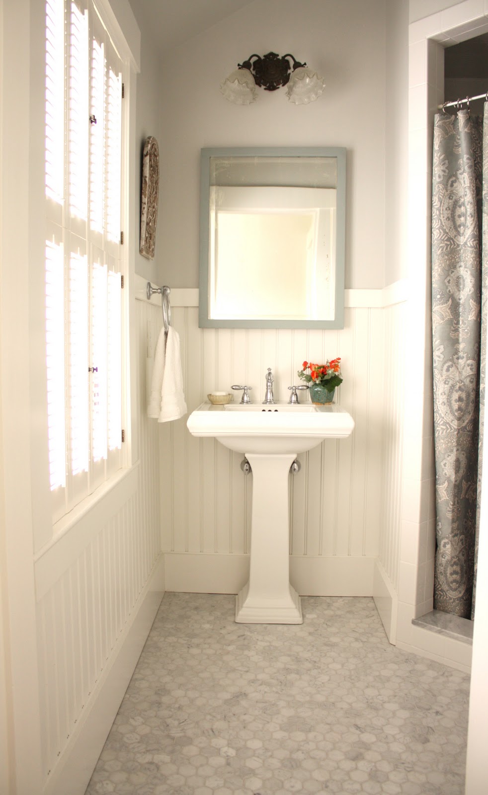 Guest Bathroom #OXOSpringCleaning - PB + P Design