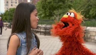 Murray What's the Word on the Street Confidence. Sesame Street Episode 4421, The Pogo Games, Season 44.