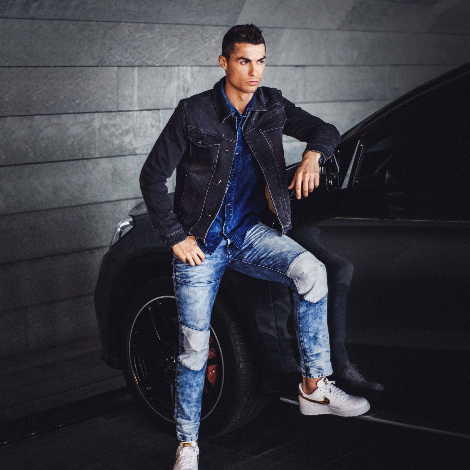 Одежда криштиану роналду. Джинсовка cr7. Cr7 cristiano ronaldo одежда. Костюм криштьяно роналдо. Кристиано роналдо.