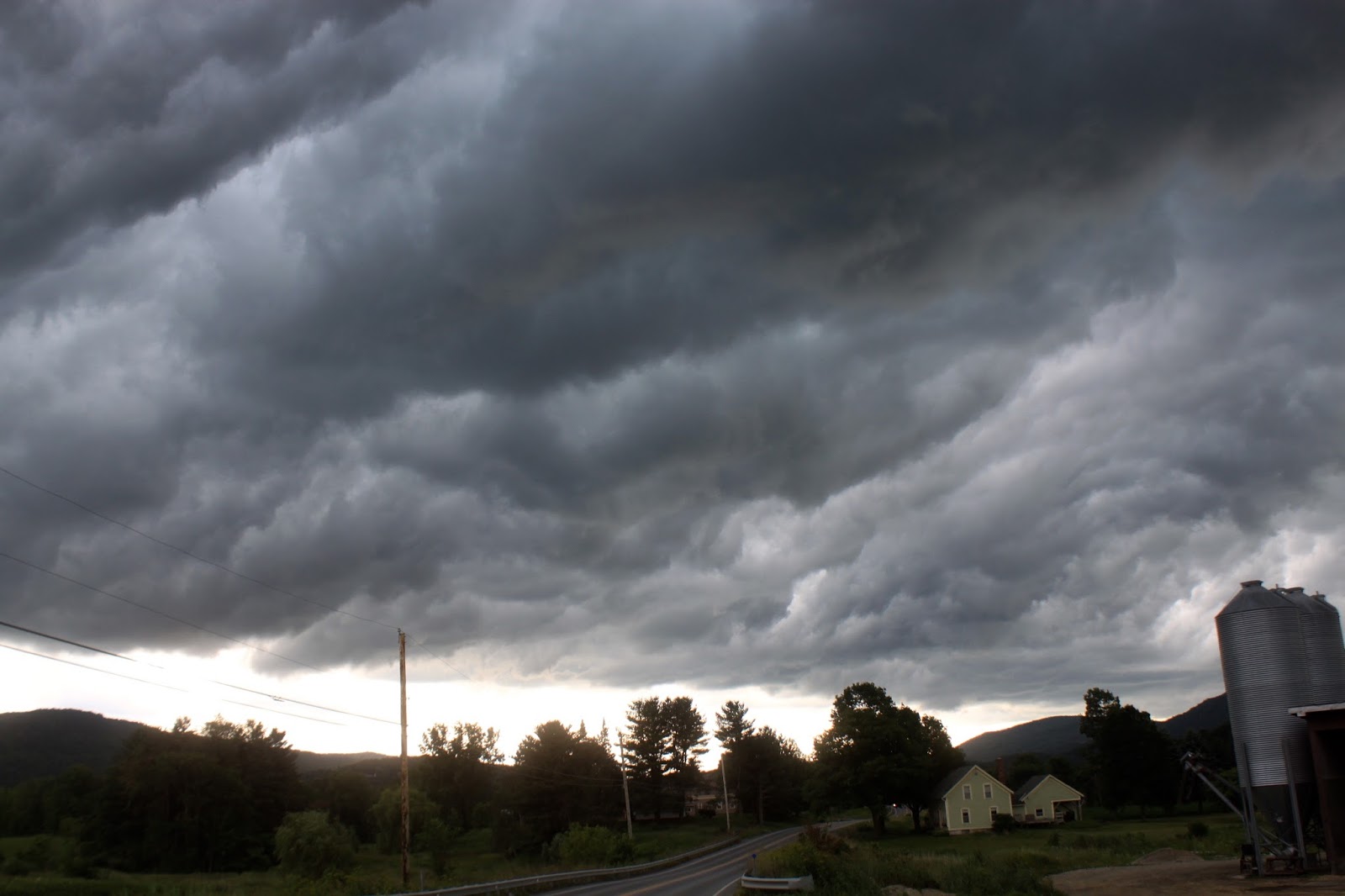 Matt's Weather Rapport Second Day Of Awesome, Photogenic Storm Clouds