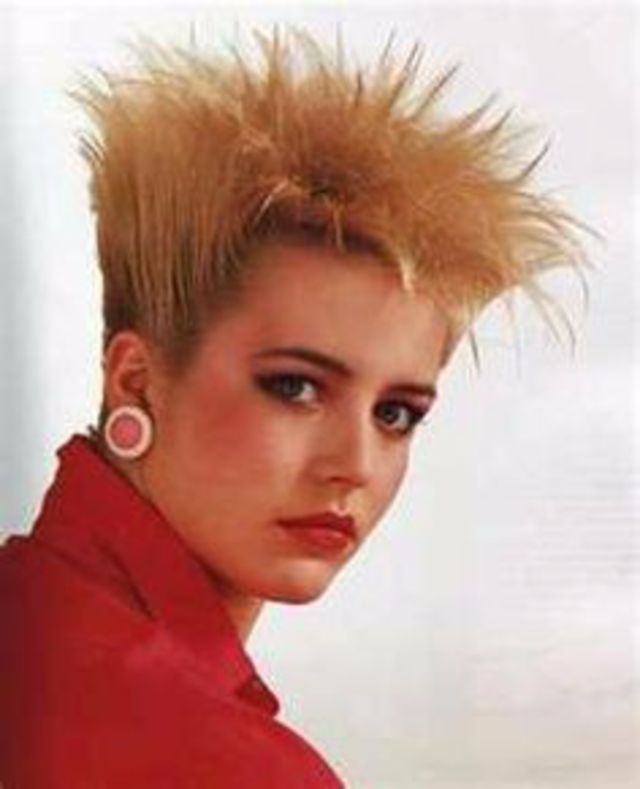 1980s The Period Of Women S Rock Hairstyles Boom Vintage Everyday