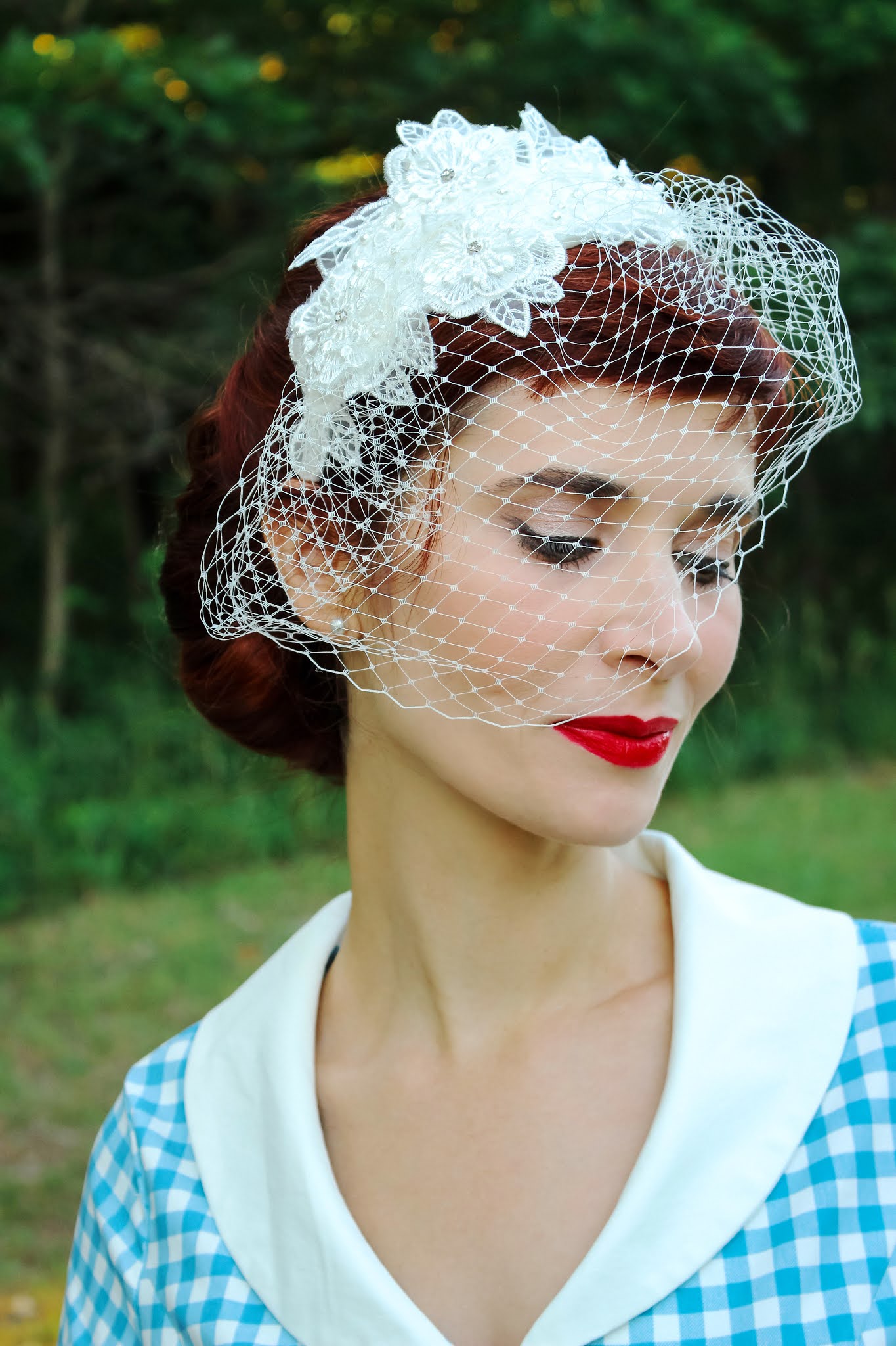 A Summer Hat Bleu Avenue