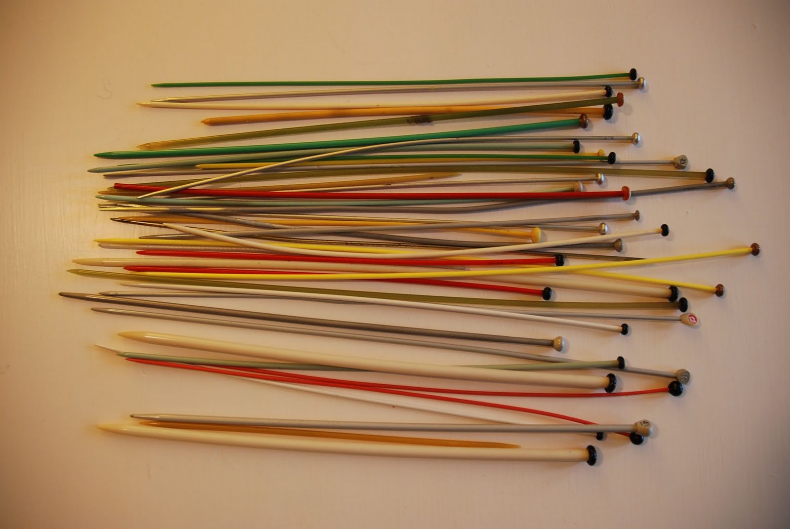 hand knitting needles
