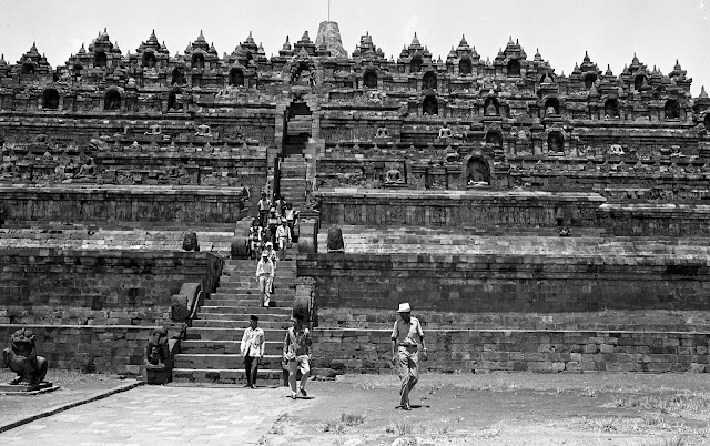 The Largest Borobudur Temple In The World - Why was it built?