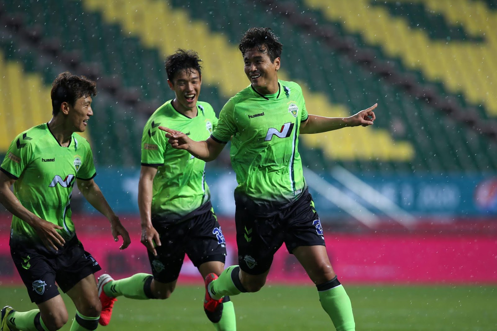 матч уругвай южная корея. санджу санму. прогноз на матч южная корея. сувон соннам. кимчхон сангму фк.