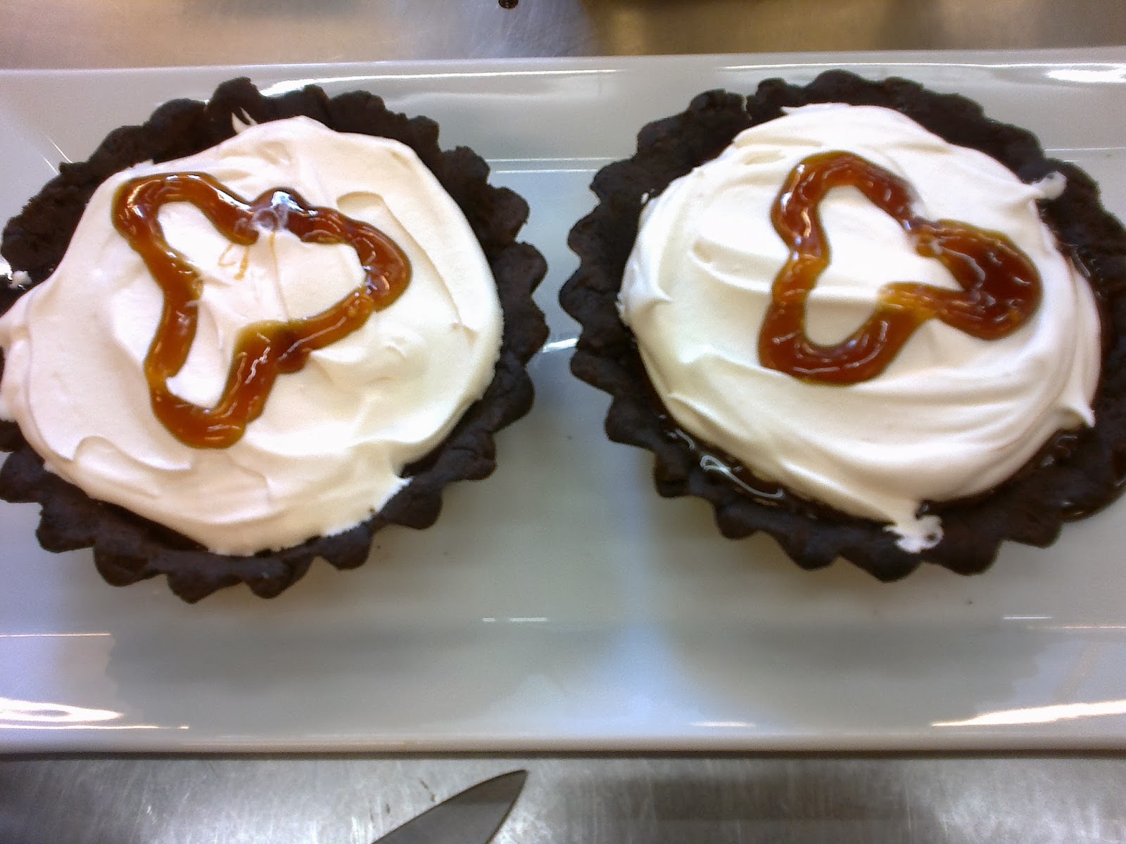 SOFRA KEYFİM İMSE MUTFAKTA TART VE KİŞ YAPIMI