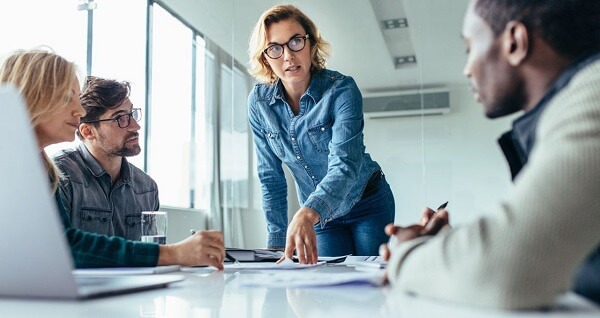 مطلوب توظيف تقنيين وتقنيين متخصصين في التجارة بدون تجربة مهنية براتب شهري يصل الى 5000 درهم بمدينة الدار البيضاء