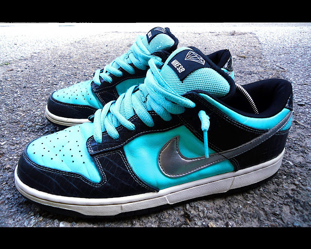 nike dunk low tiffany
