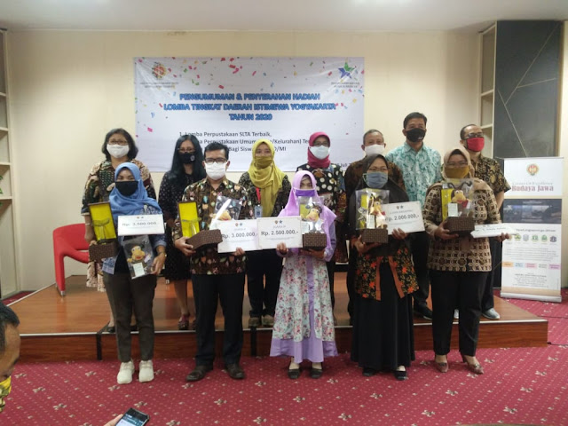Hadiah Diserahkan, Ini Dia Para Pemenang Lomba Perpustakaan Desa/Kelurahan Tingkat Provinsi Daerah Istimewa Yogyakarta 2020