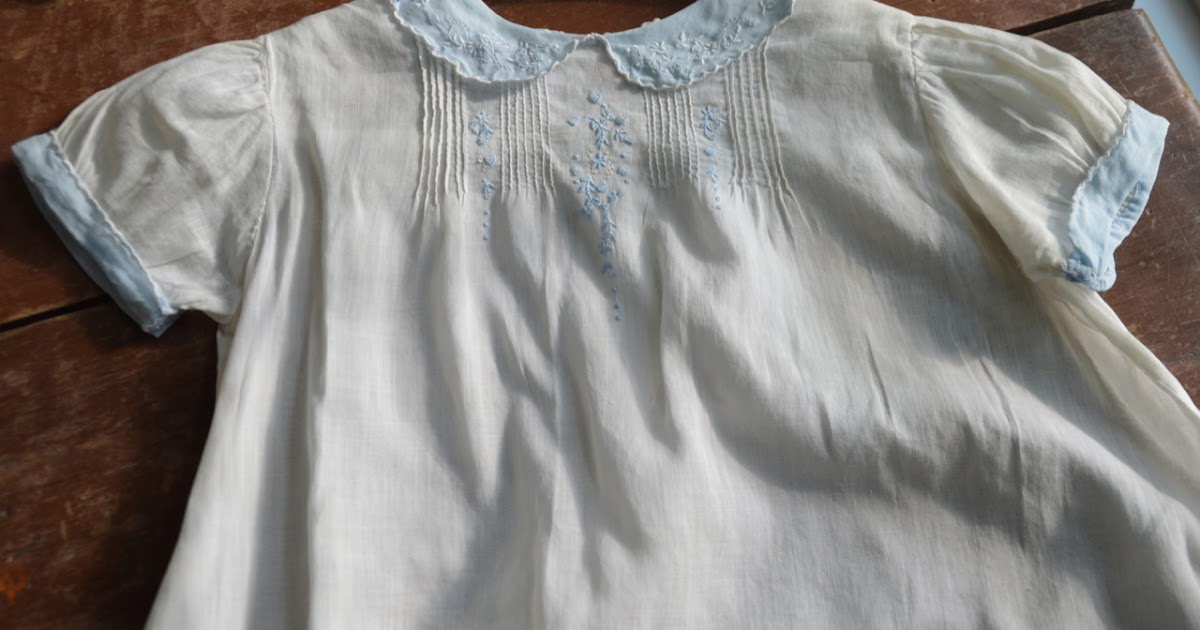The Old Fashioned Baby Sewing Room: Vintage Baby Dress with Cute Hem