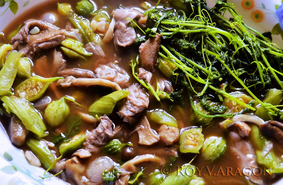exotic-food-recipes-other-gastronomic-fetishes-straw-mushrooms-soup