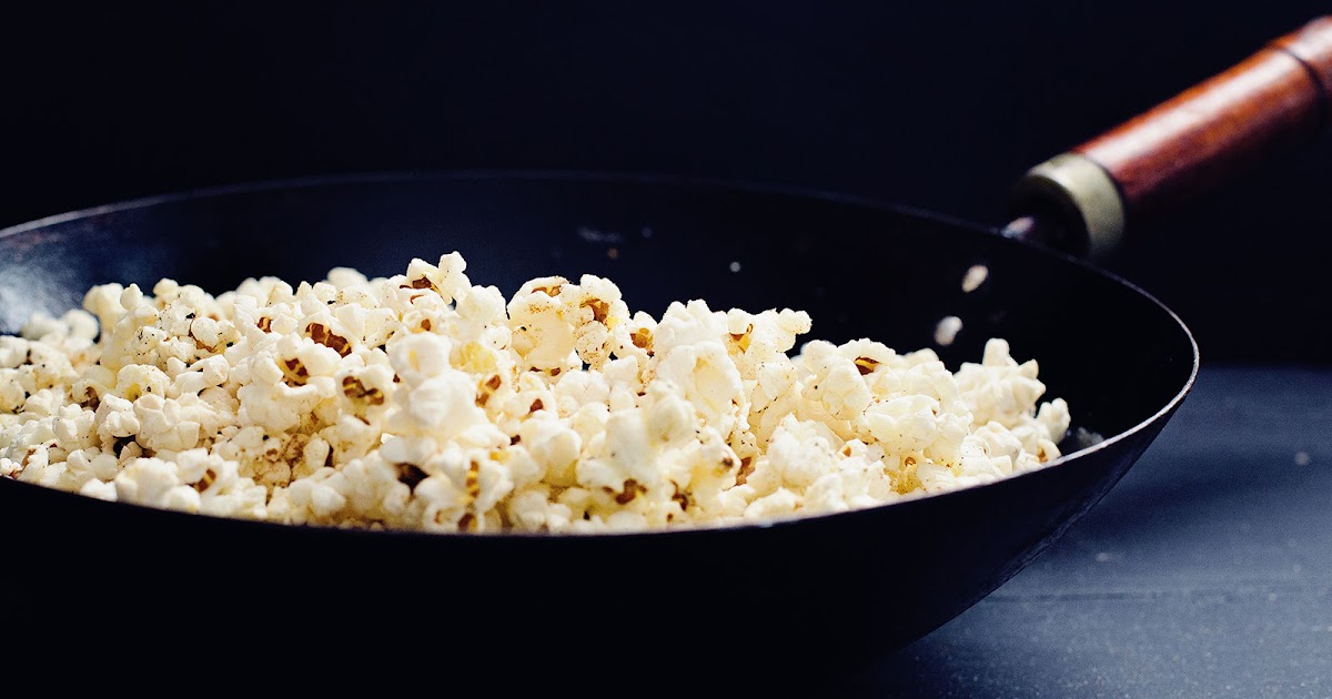 Rosemary Olive Oil Popcorn with Garlic, Parmesan & Smoked Paprika