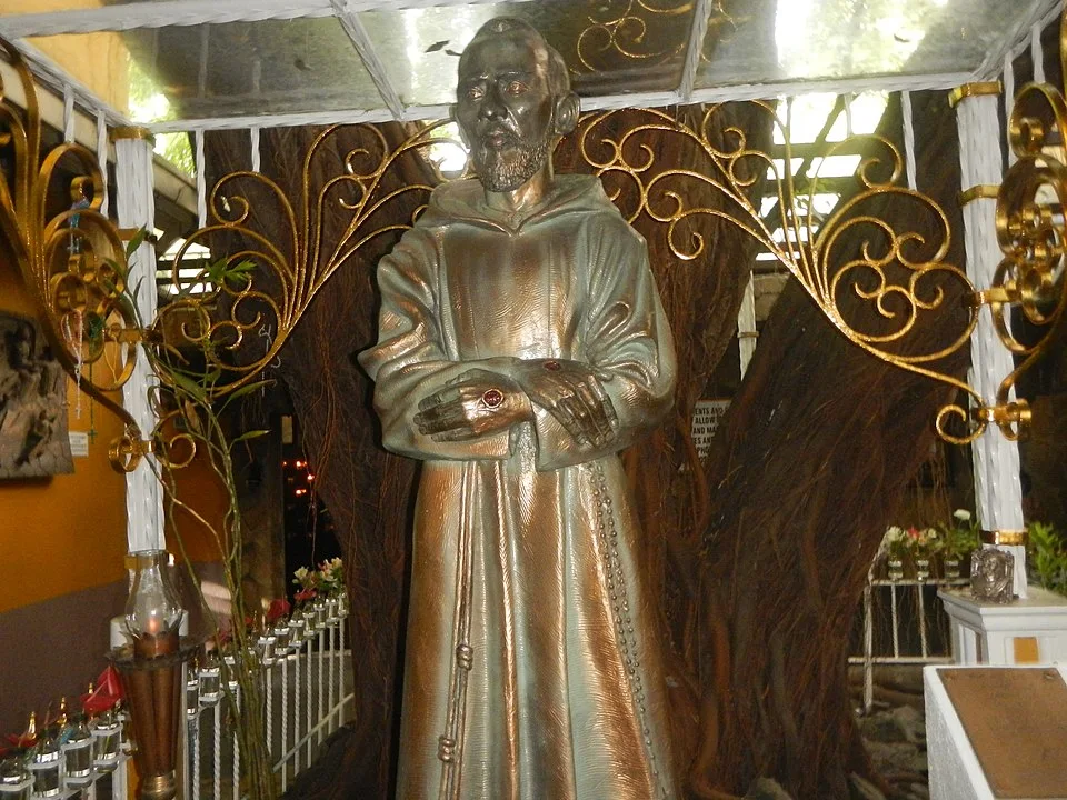 Saint Pio of Pietrelcina Statue at Saint Pio Chapel in Bagumbayan, Quezon City, Philippines taken by Judge Florentino Velasquez Floro, Jr.