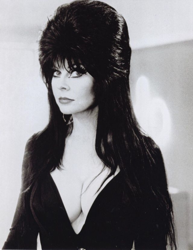 Photos cassandra peterson Watt