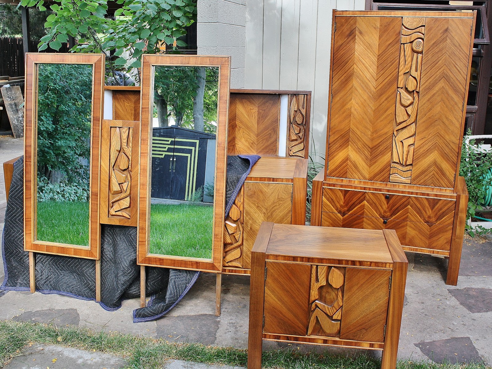 Modwerks Restored Modernist Bedroom Set by United Furniture
