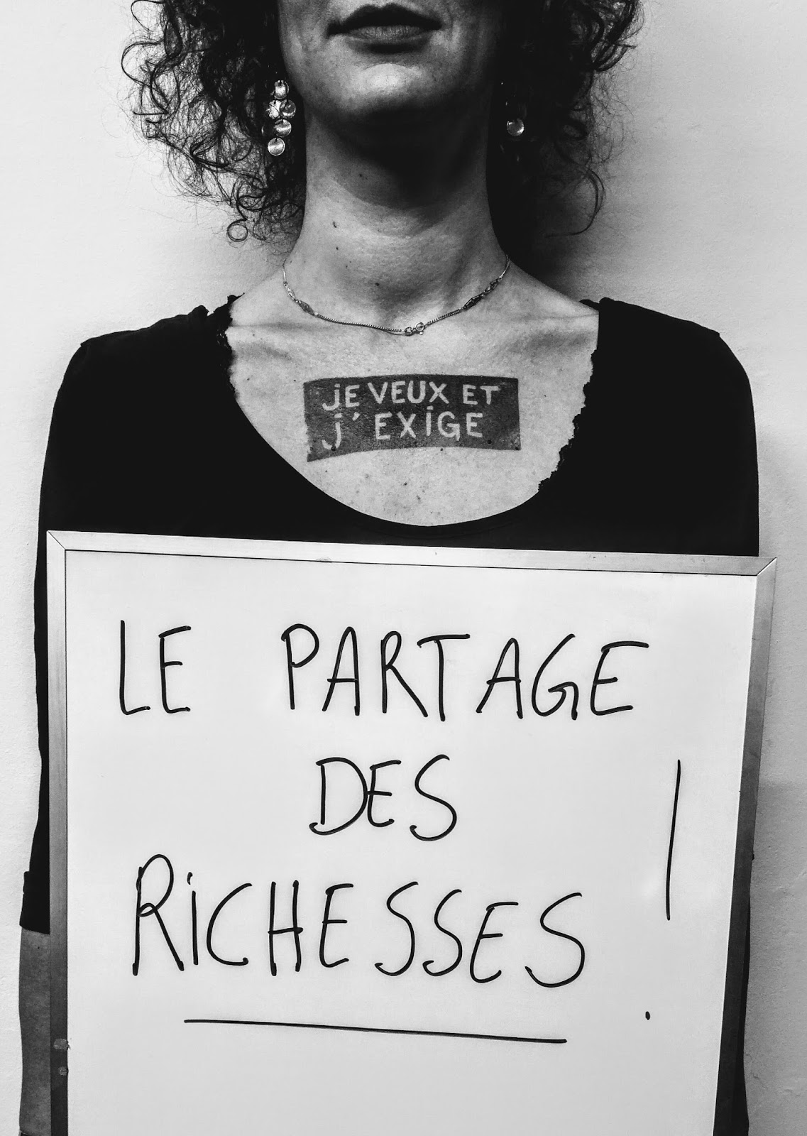 Sofie Vangor JE VEUX ET J'EXIGE / Exposition 