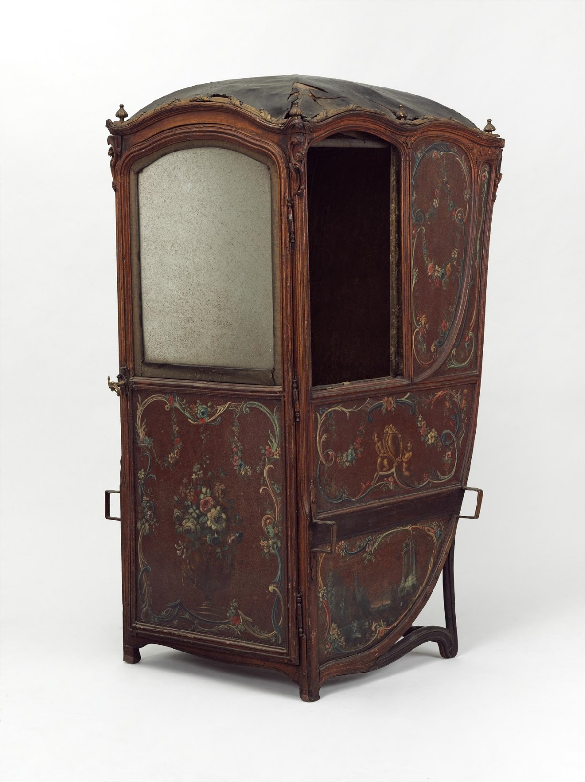 Spencer Alley European Sedan Chairs