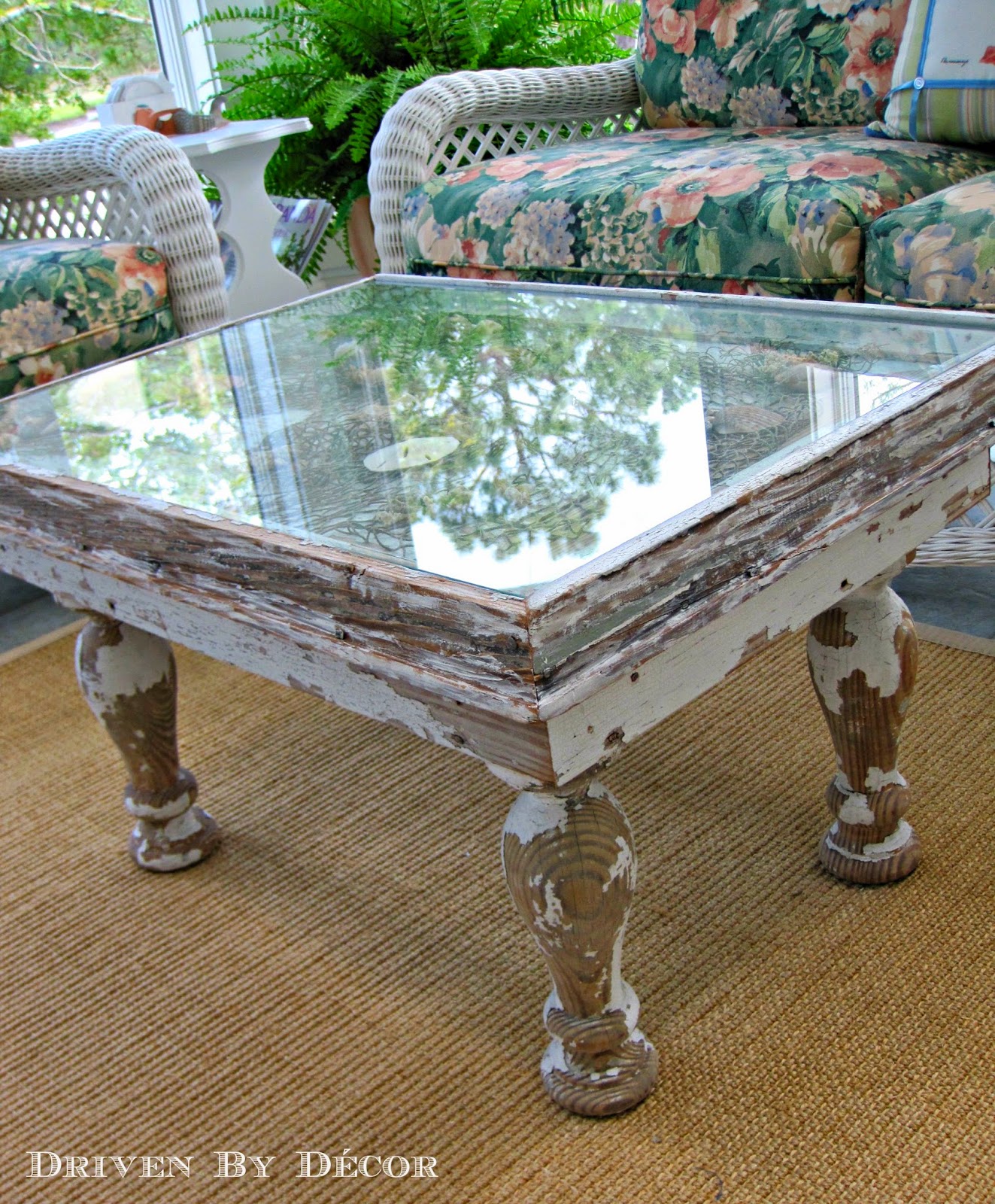 The Cutest, Most Clever DIY Coffee Table Driven by Decor