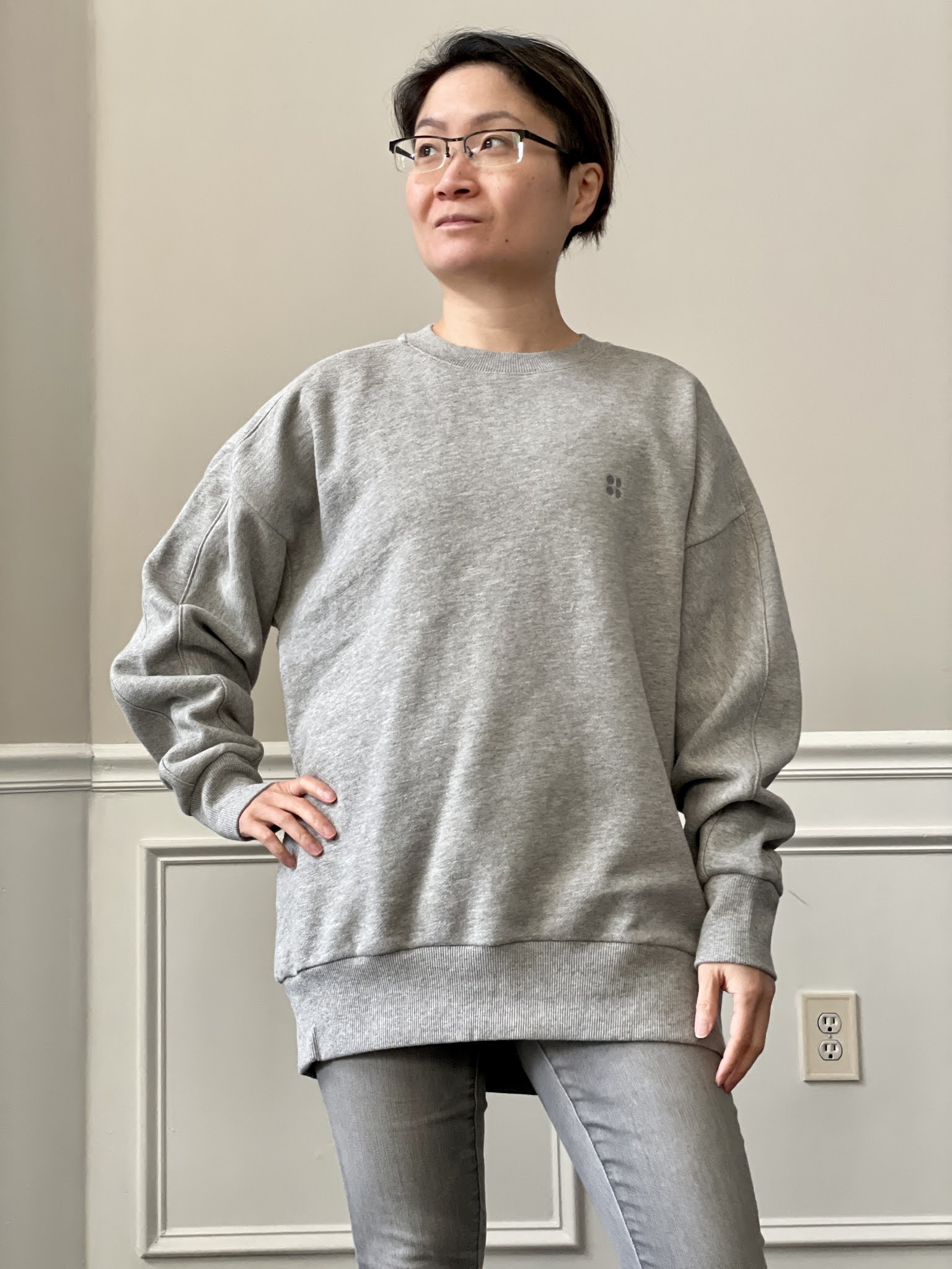 Fit Review Friday! Sweaty Betty Essentials Sweatshirt and Gary