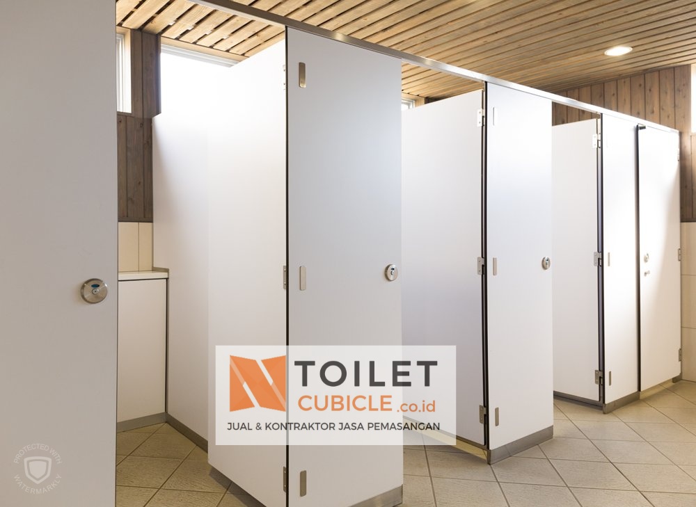 Toilet Cubicle Installation