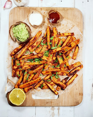 FRITES DE PATATE DOUCE CROUSTILLANTES AU FOUR 