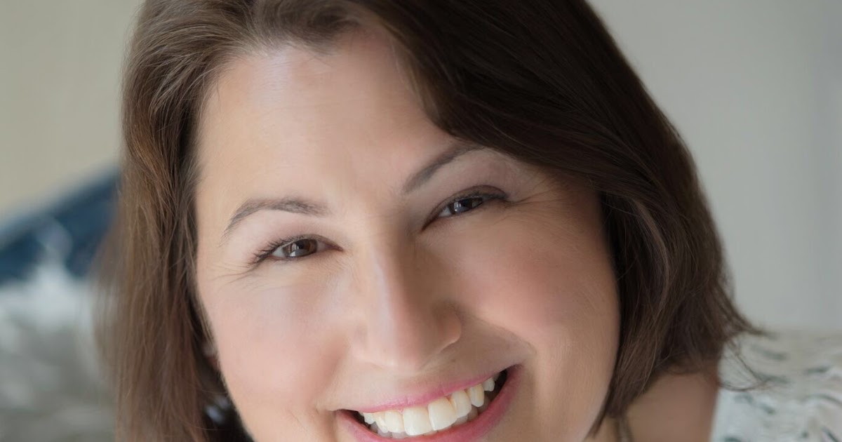 Chick Lit Central Elizabeth LaBan's sweet tooth...plus a book giveaway