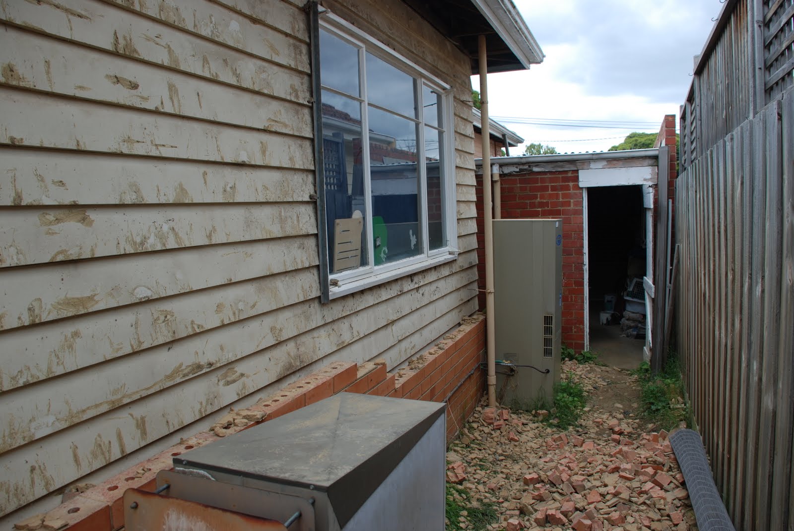 Design Before and after brick to weatherboard