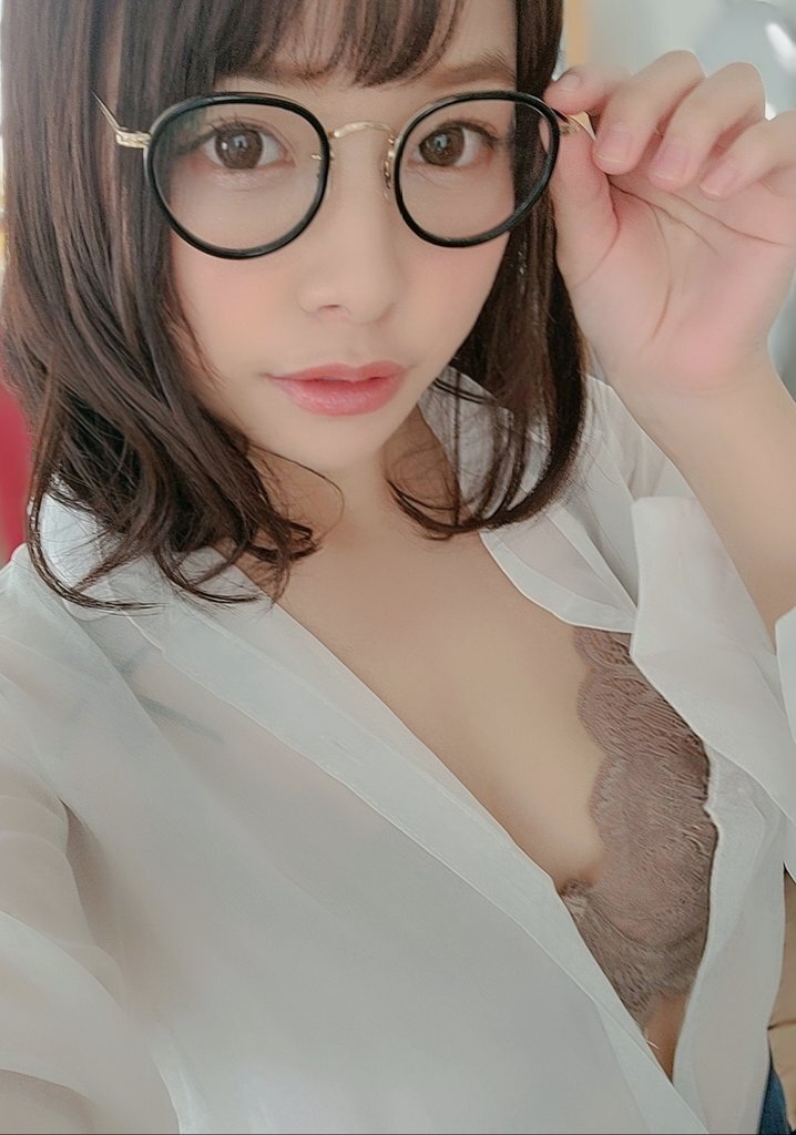 야기 나나 - 디쁠