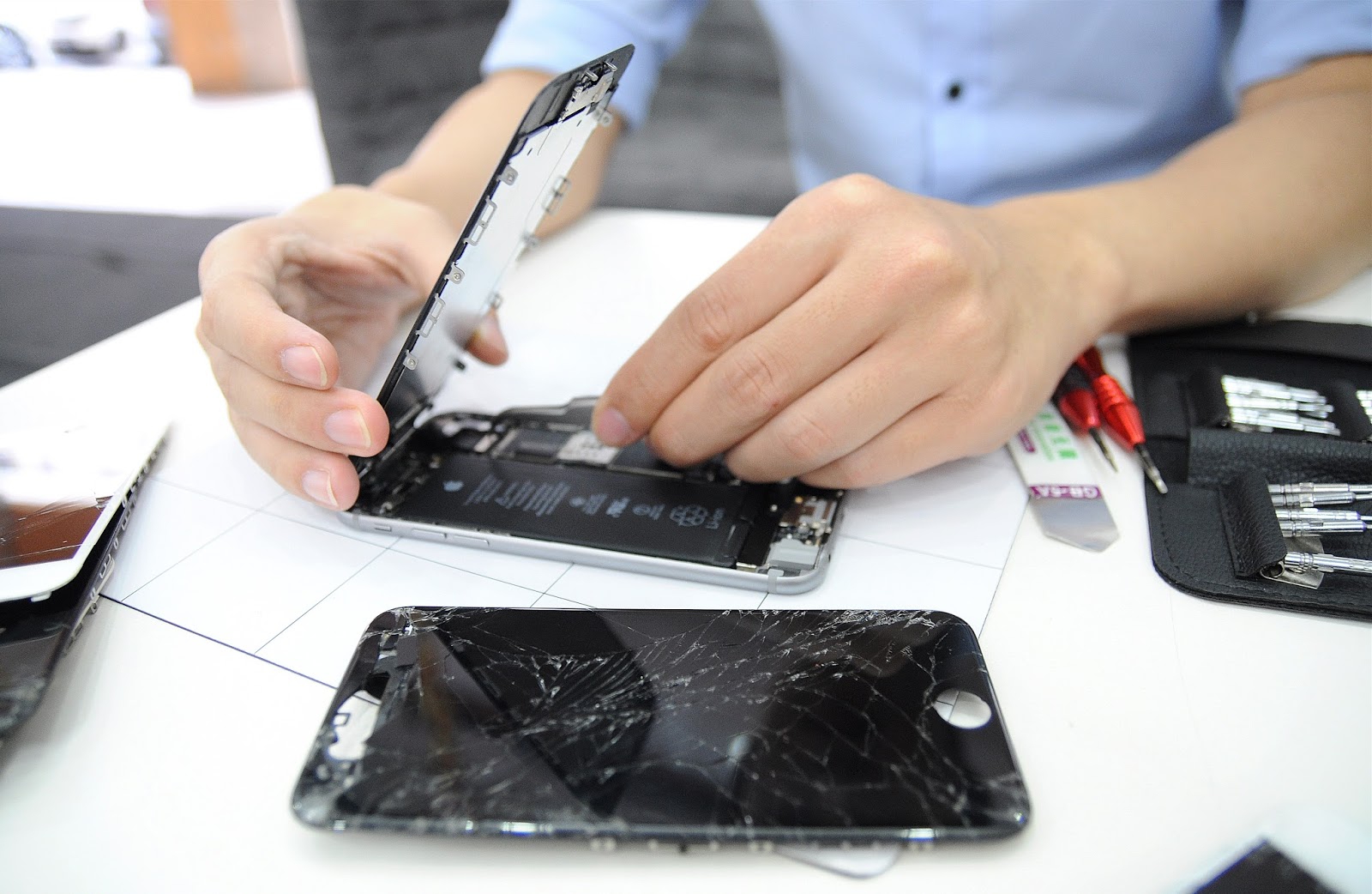 Ремонт iphone repair