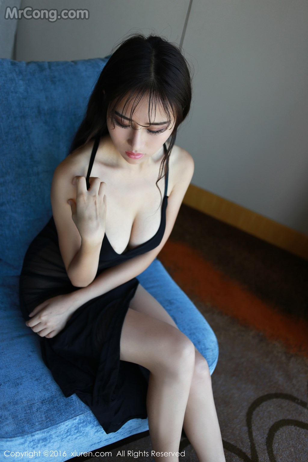 XIUREN No. 682: Model Yue Yin Tong (月 音 瞳) (53 photos) photo 1-18