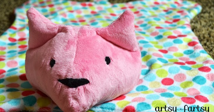 Cat Cuddle Blanket artsyfartsy mama