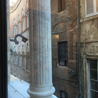 Siena: Palazzo delle Papesse