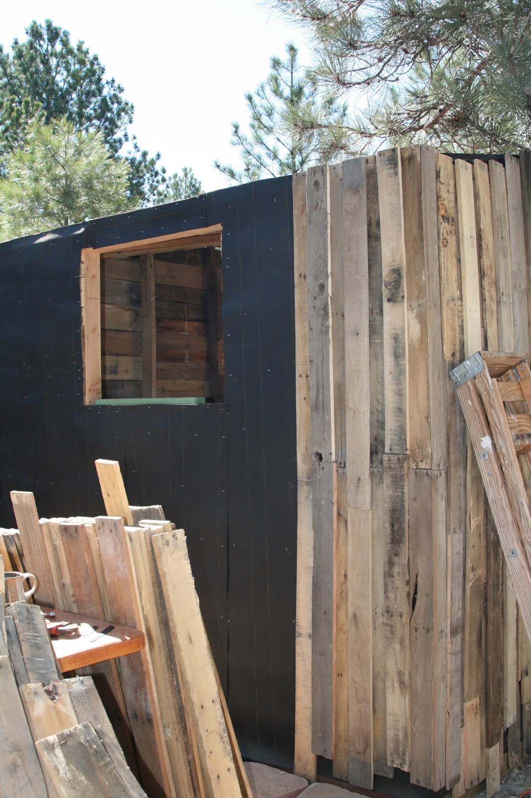 A Potter�s Pallet (studio) 07/04/13
