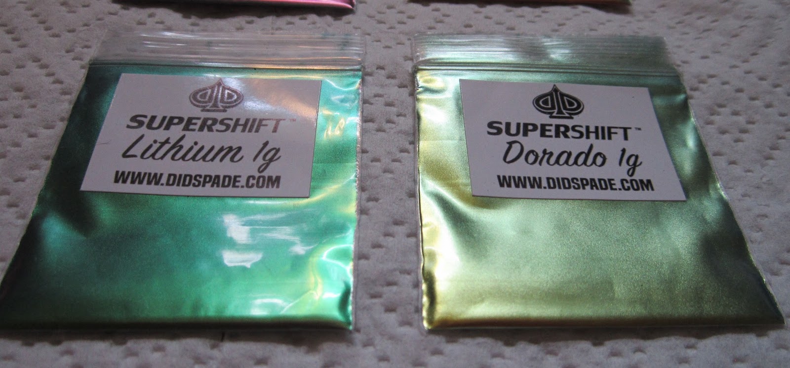 Twisted Guava SuperShift Pearl Pigment - Pink / Gold / Green Color Shift  Paint