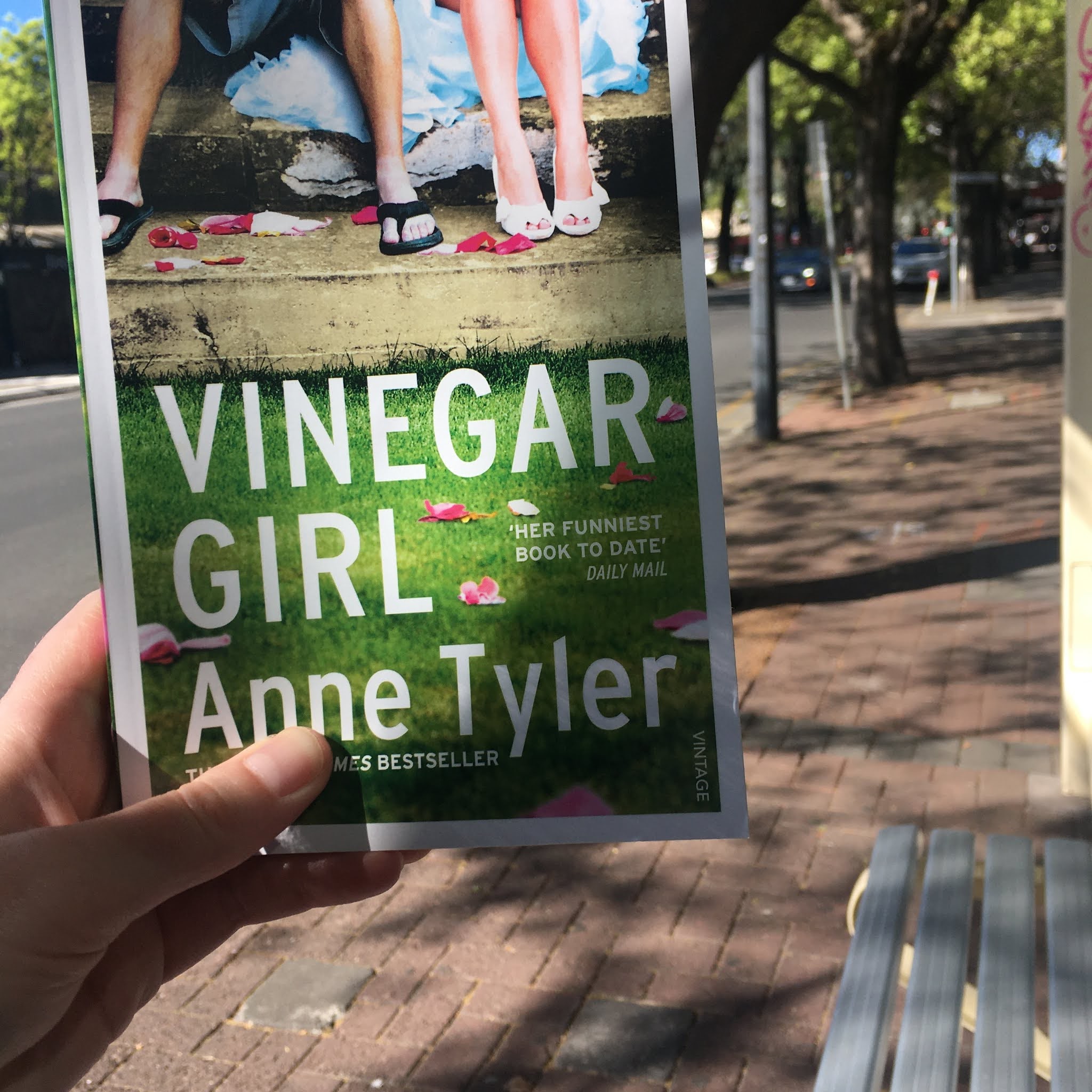 Review Vinegar Girl by Anne Tyler