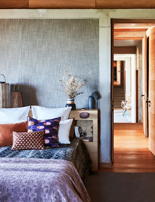 Changer de linge pour refaire la chambre